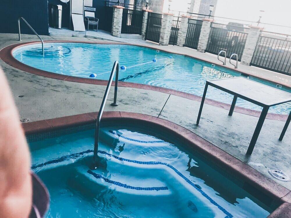 Country Inn & Suites By Radisson, Bakersfield, Ca Dış mekan fotoğraf
